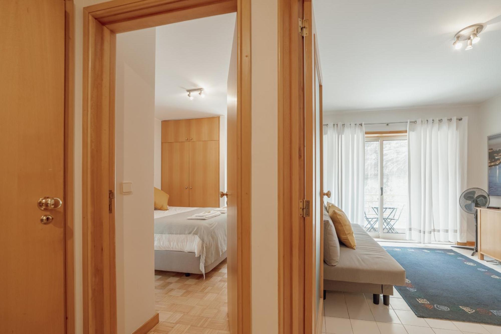 Downtown Trindade Apartment With Terrace By Vacationy Porto Exterior photo